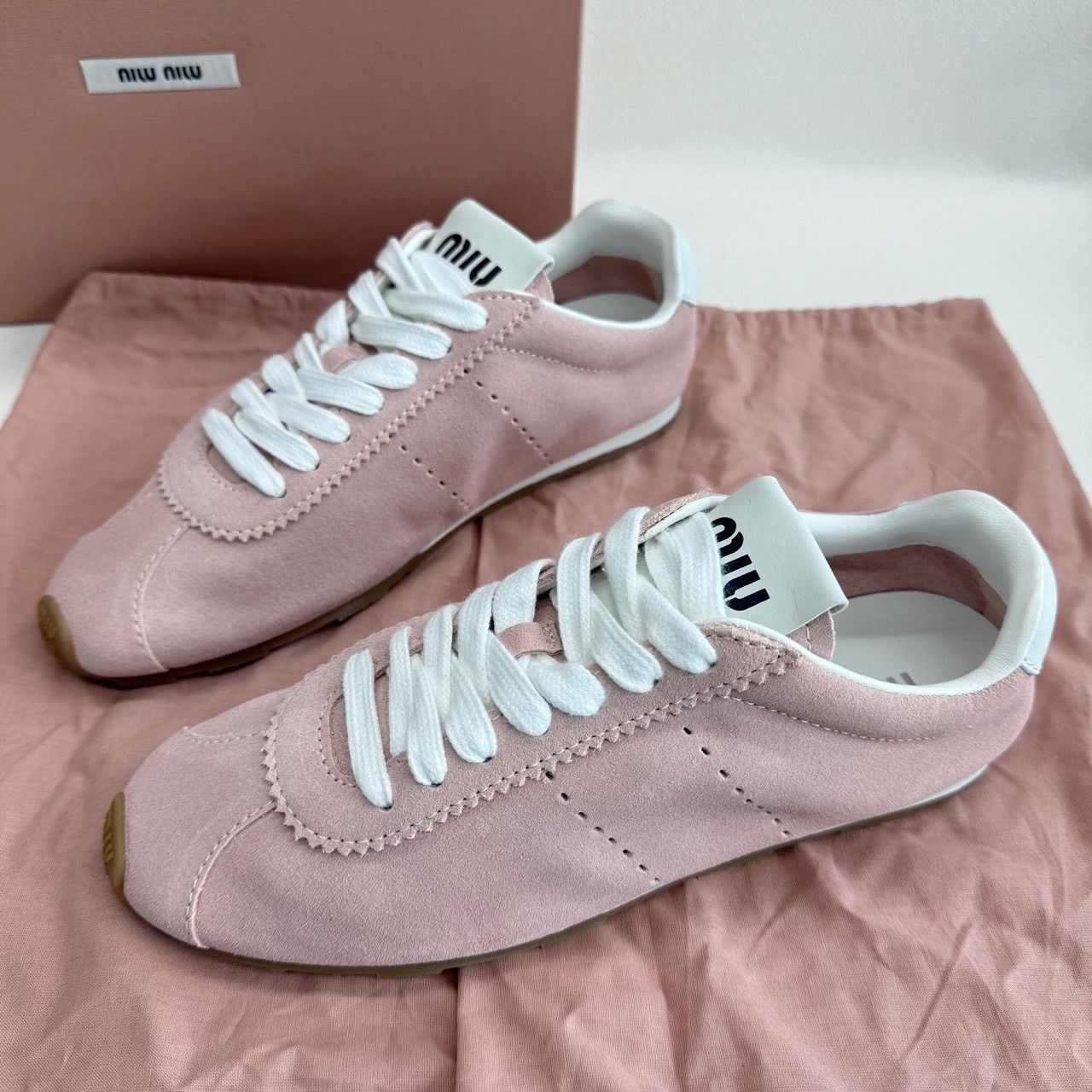 Miu Miu Miu Miu Plume Suede Low-Top Sneakers Pink Size 36 Size US 6 / IT 36 - 4 Thumbnail