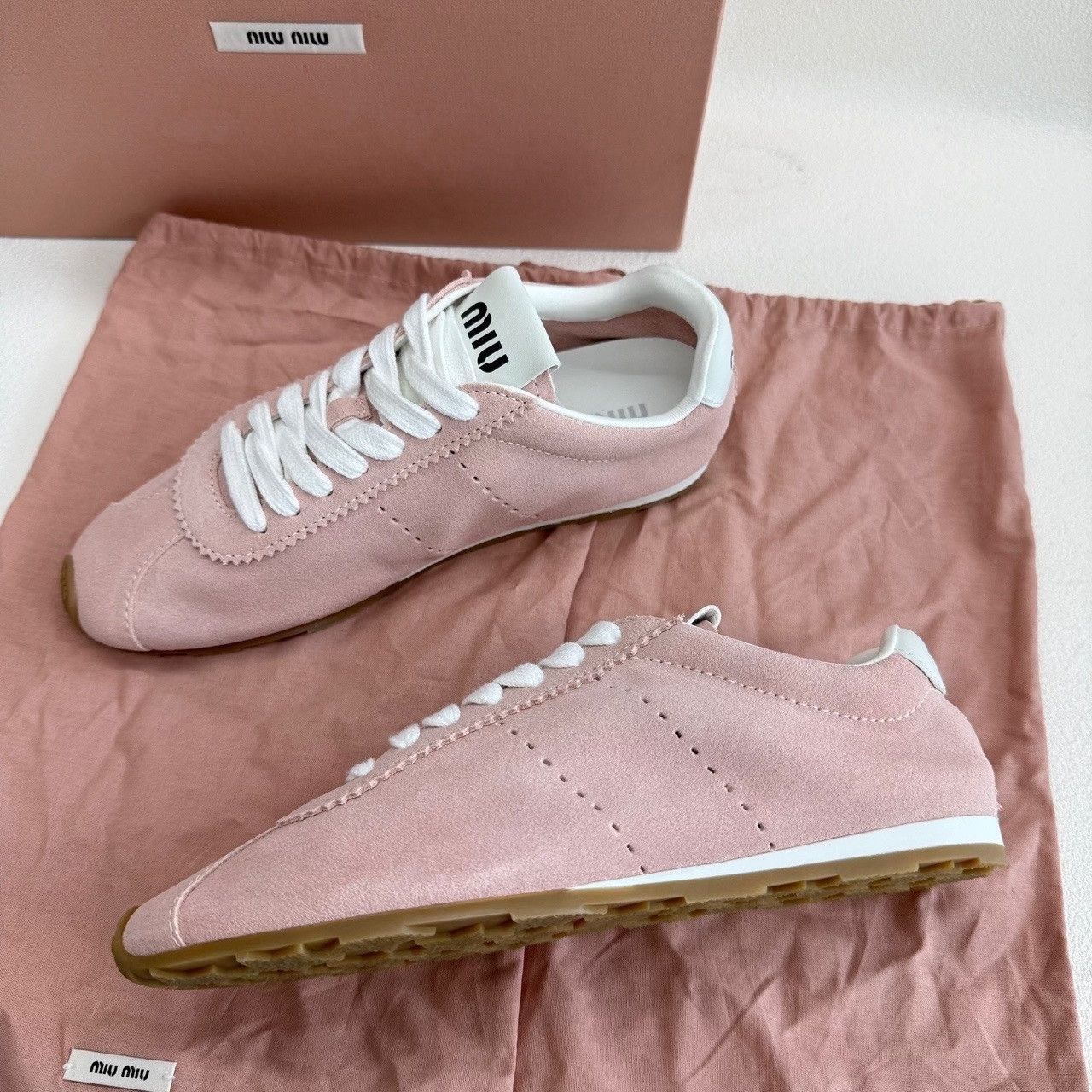 Miu Miu Miu Miu Plume Suede Low-Top Sneakers Pink Size 36 Size US 6 / IT 36 - 10 Thumbnail