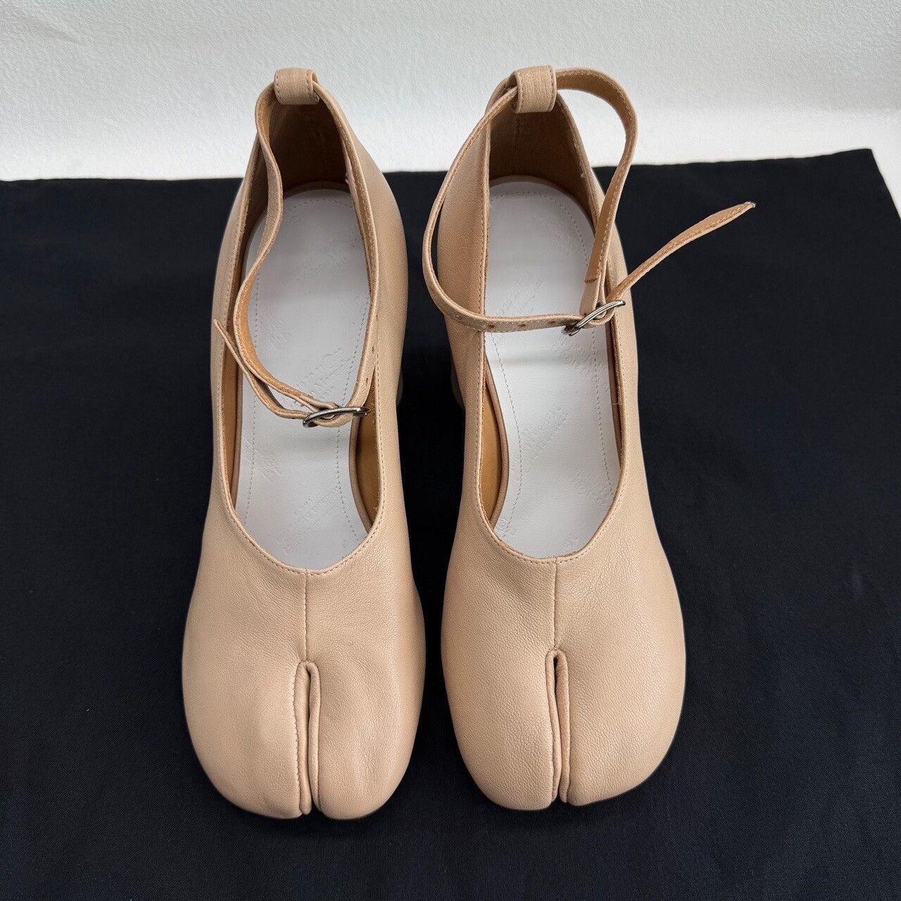 Maison Margiela Maison Margiela Tabi Mary Jane Heels Size 36 Size US 6 / IT 36 - 3 Thumbnail