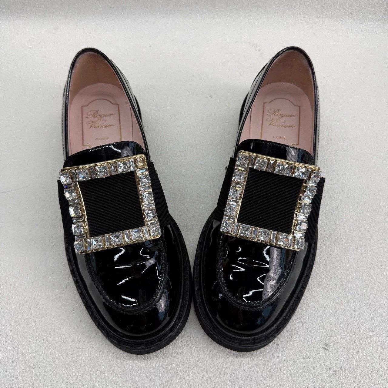 Roger Vivier Roger Vivier Crystal Buckle Loafers Size 35.5 Size US 5.5 / IT 35.5 - 10 Thumbnail