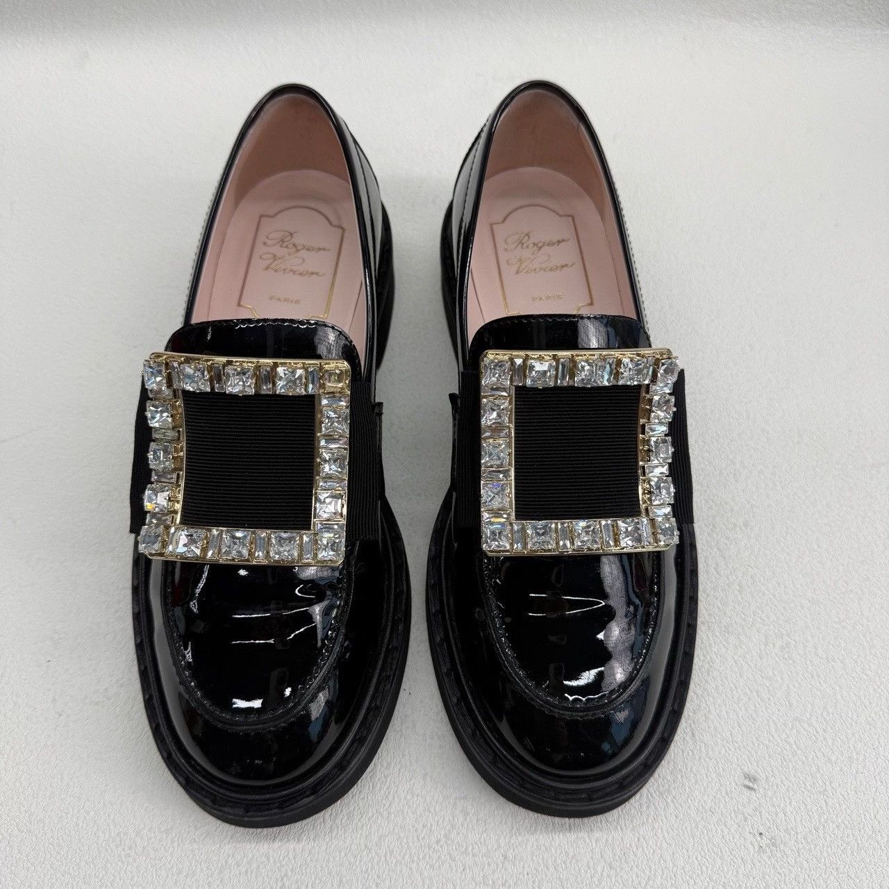 Roger Vivier Roger Vivier Crystal Buckle Loafers Size 35.5 Size US 5.5 / IT 35.5 - 3 Thumbnail