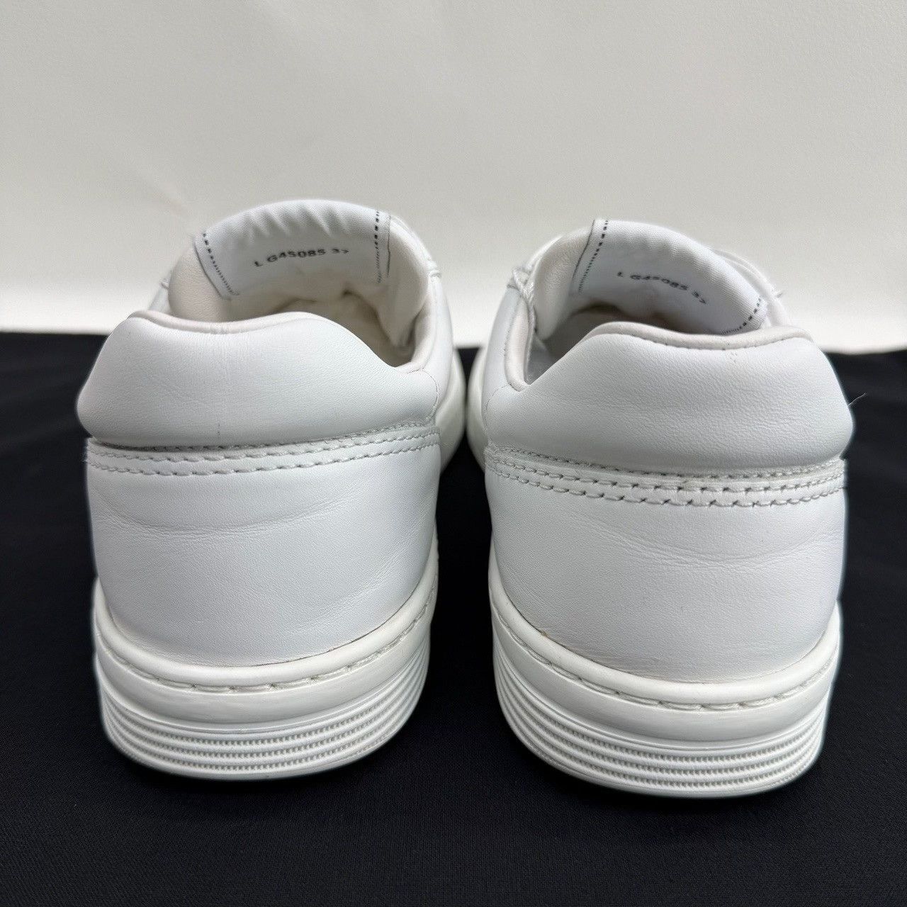 Chanel Chanel White Leather Low-Top Sneakers Size 37 Size US 7 / IT 37 - 6 Thumbnail