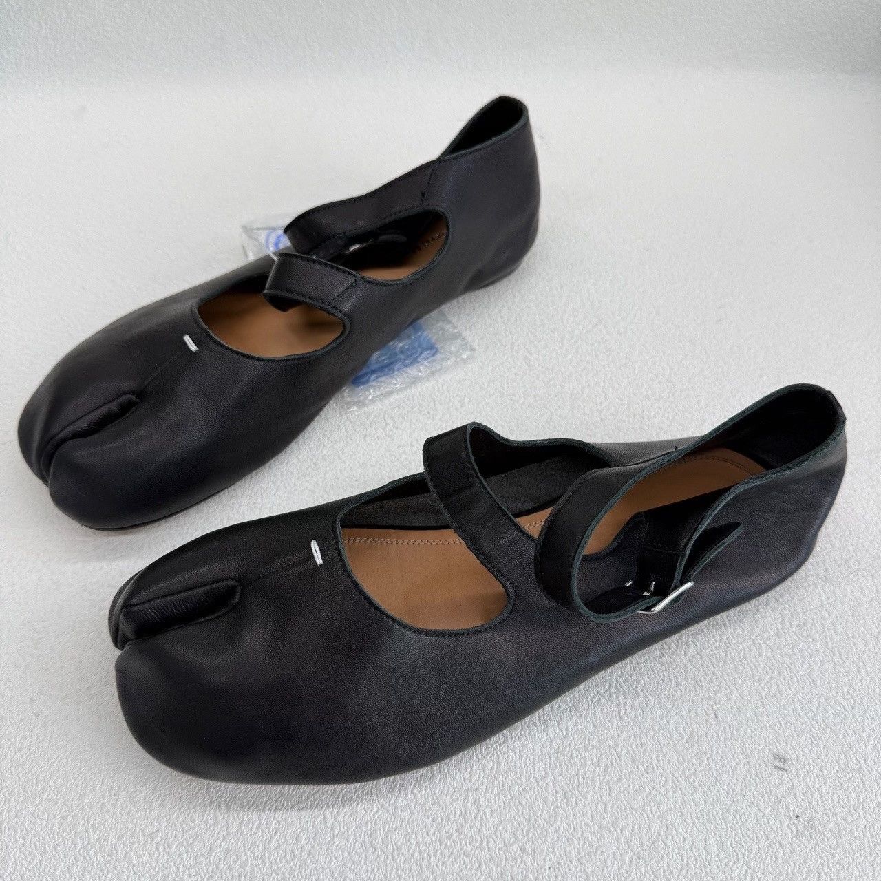 Maison Margiela Maison Margiela Tabi Ballet Flats Size 37 Size US 7 / IT 37 - 2 Thumbnail