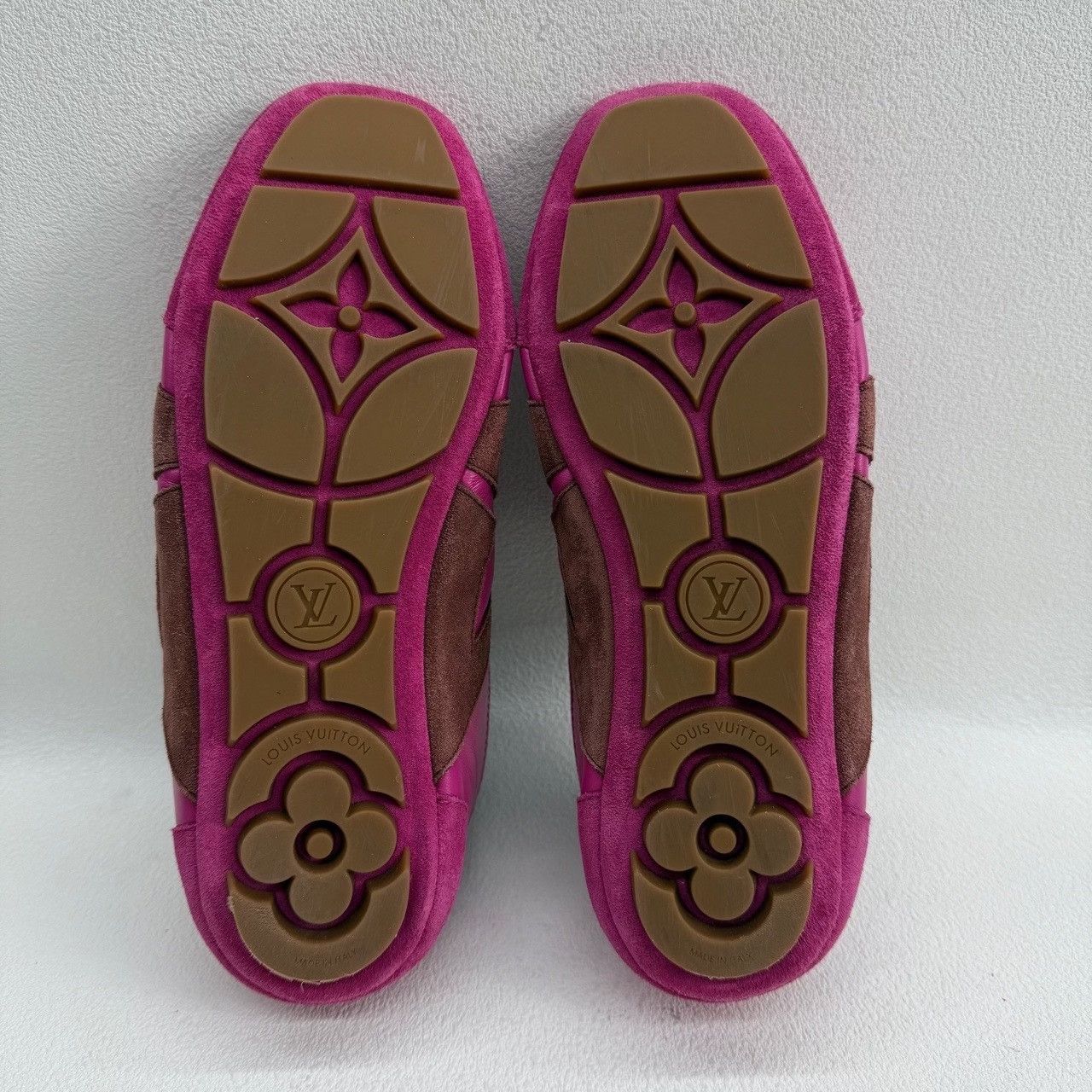 Louis Vuitton Louis Vuitton Pink Suede Leather Sneakers Size 38 Size US 8 / IT 38 - 8 Thumbnail
