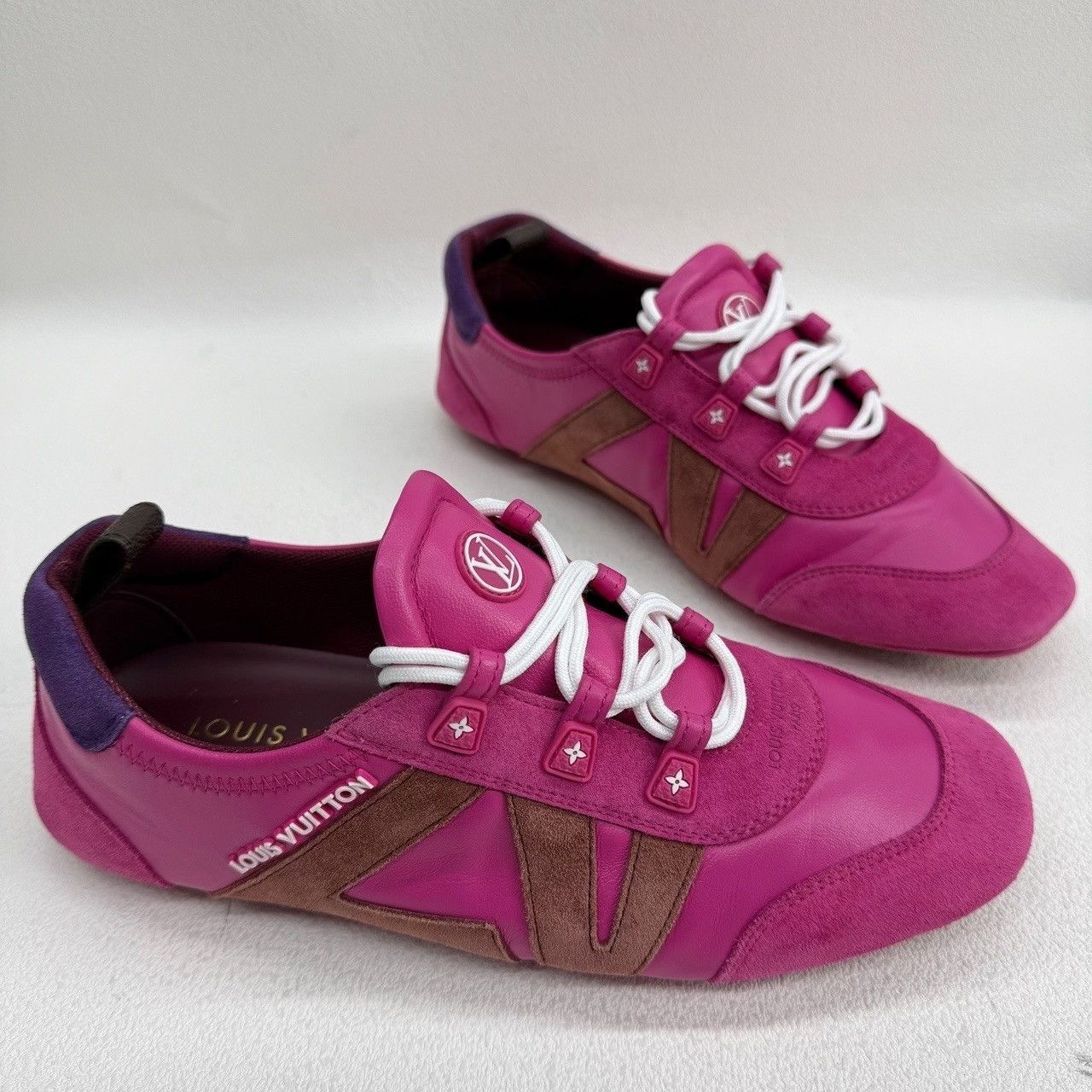 Louis Vuitton Louis Vuitton Pink Suede Leather Sneakers Size 38 Size US 8 / IT 38 - 4 Thumbnail