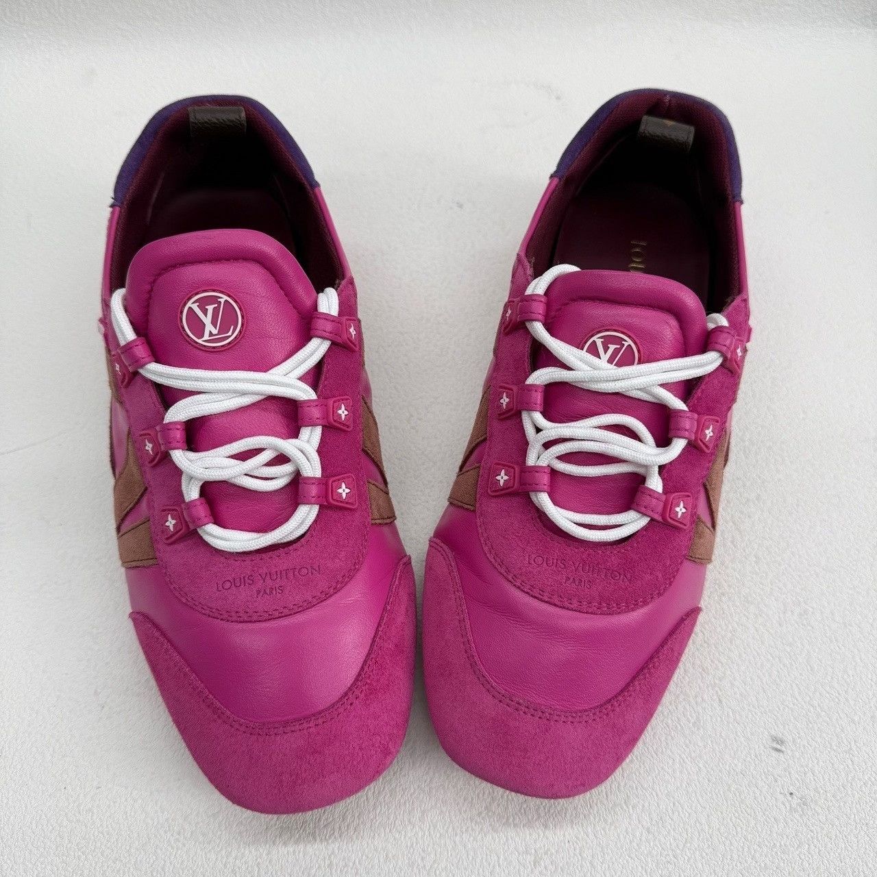 Louis Vuitton Louis Vuitton Pink Suede Leather Sneakers Size 38 Size US 8 / IT 38 - 10 Thumbnail
