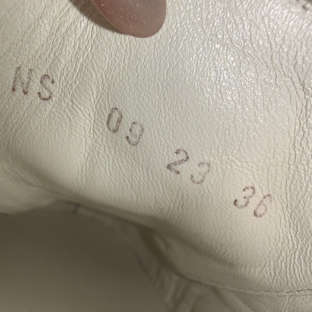 Dior Dior Walk'n'Dior Oblique Low-Top Sneakers Size 36 Size US 6 / IT 36 - 7 Thumbnail