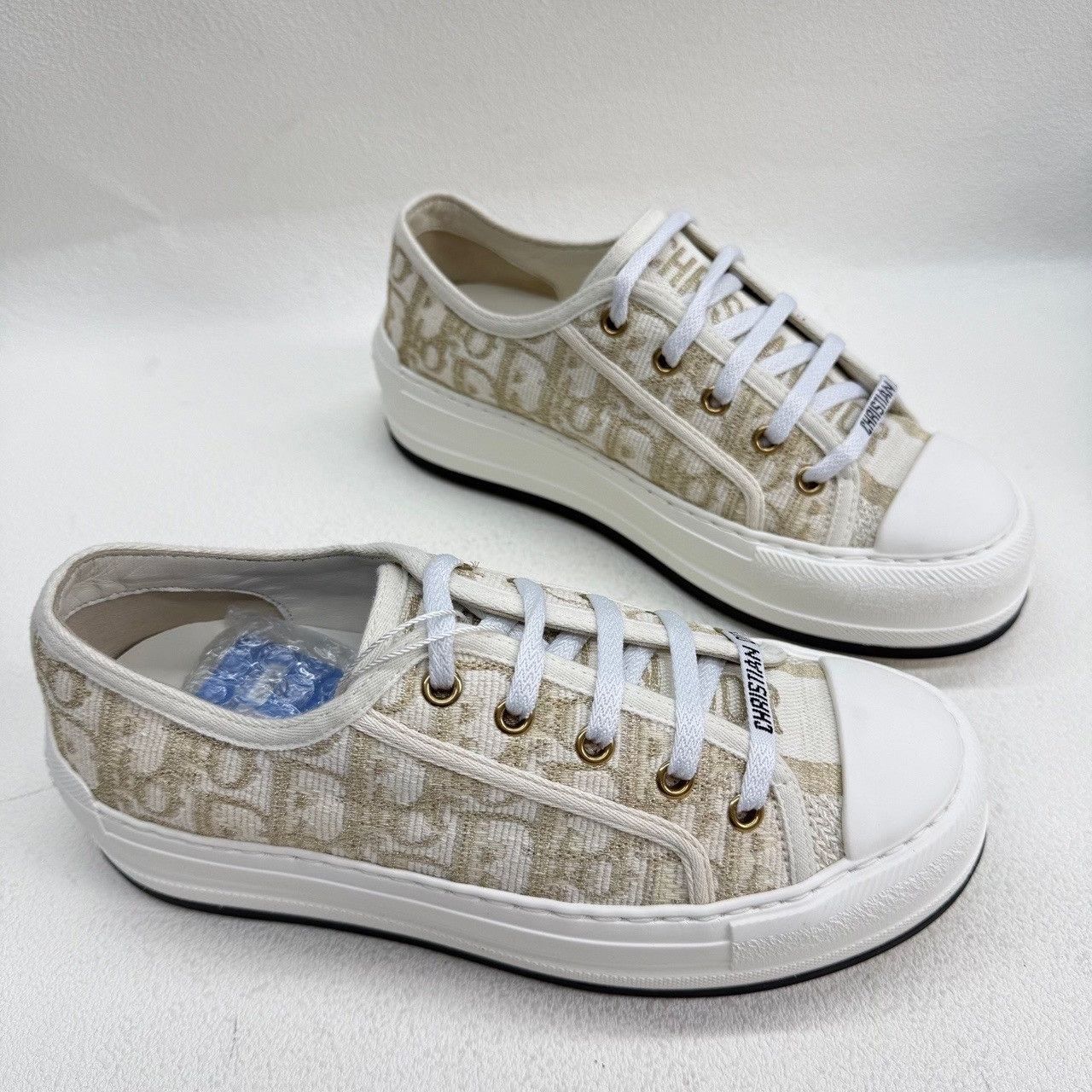 Dior Dior Walk'n'Dior Oblique Low-Top Sneakers Size 36 Size US 6 / IT 36 - 4 Thumbnail