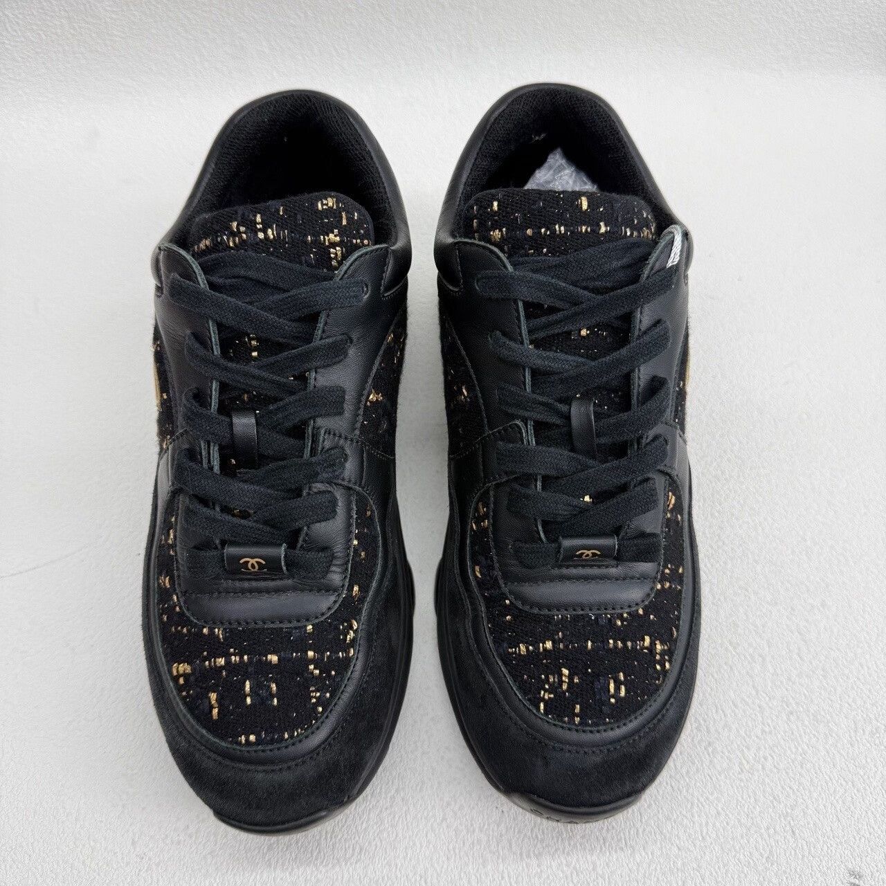 Chanel Chanel Tweed Gold CC Logo Low-Top Sneakers Size 36 Size US 6 / IT 36 - 3 Thumbnail