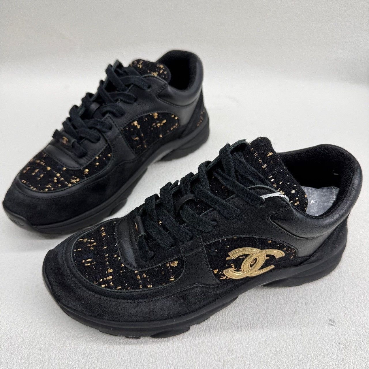 Chanel Chanel Tweed Gold CC Logo Low-Top Sneakers Size 36 Size US 6 / IT 36 - 2 Thumbnail