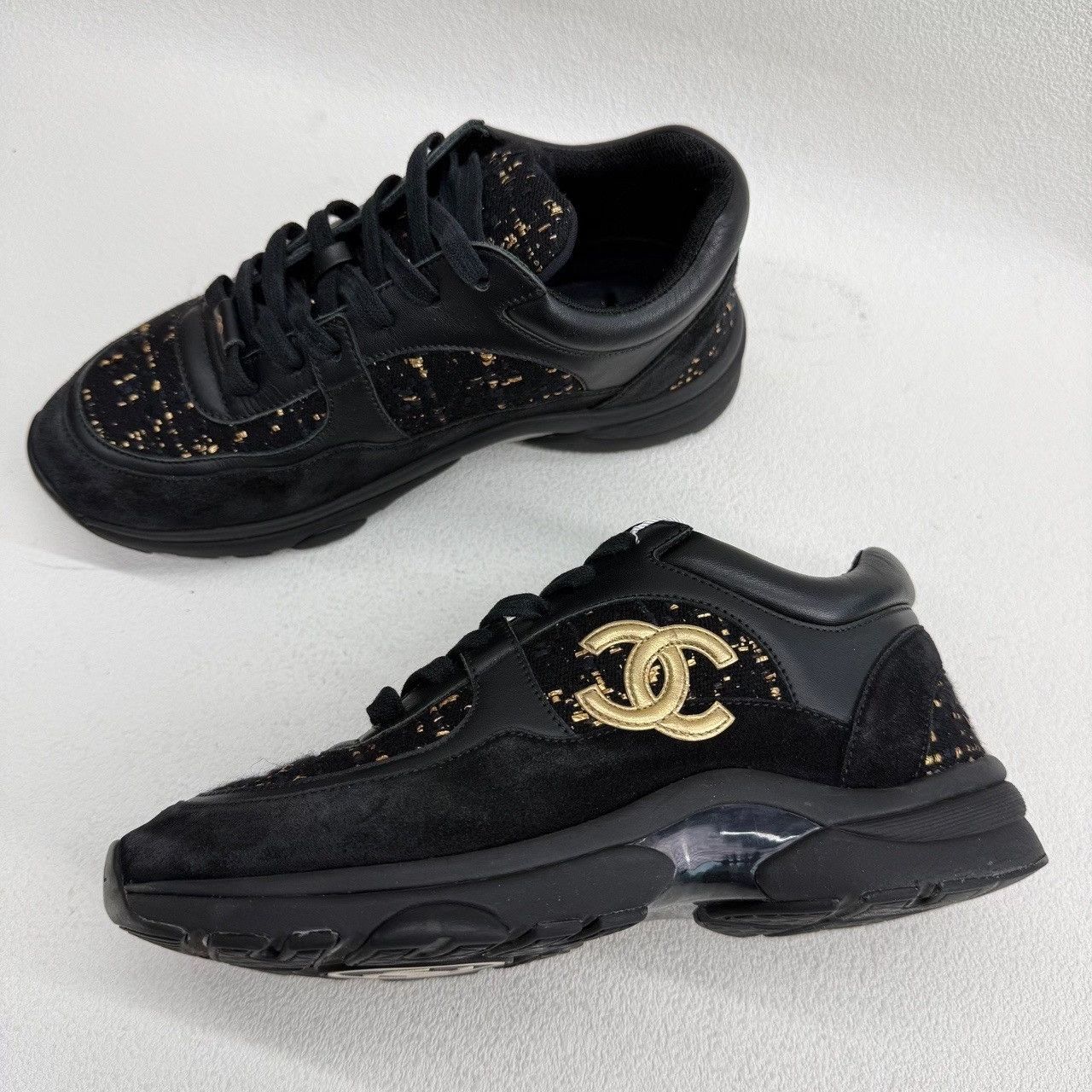 Chanel Chanel Tweed Gold CC Logo Low-Top Sneakers Size 36 Size US 6 / IT 36 - 9 Thumbnail