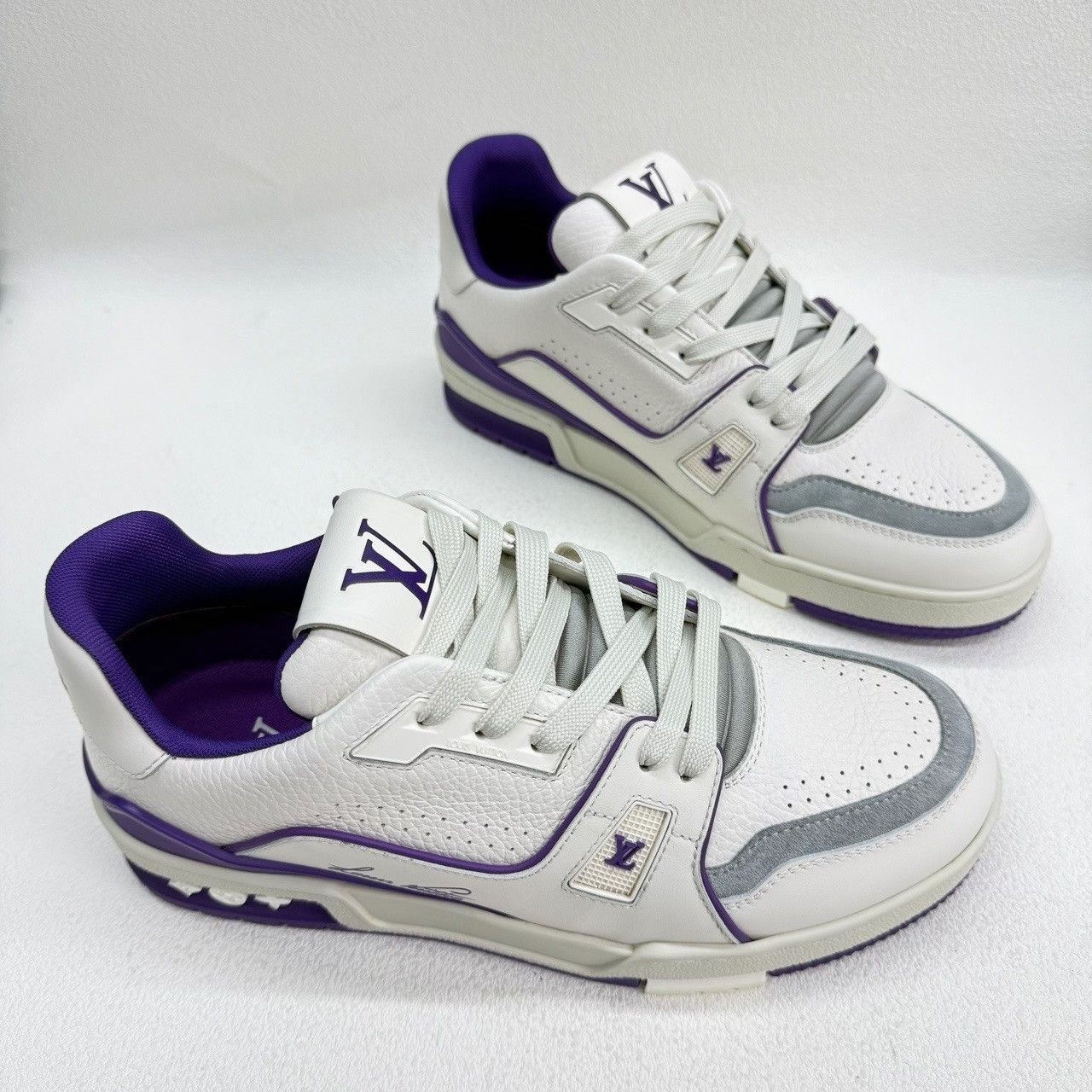 Louis Vuitton Louis Vuitton Trainer Low-Top Sneakers Size 38 Size US 8 / IT 38 - 4 Thumbnail