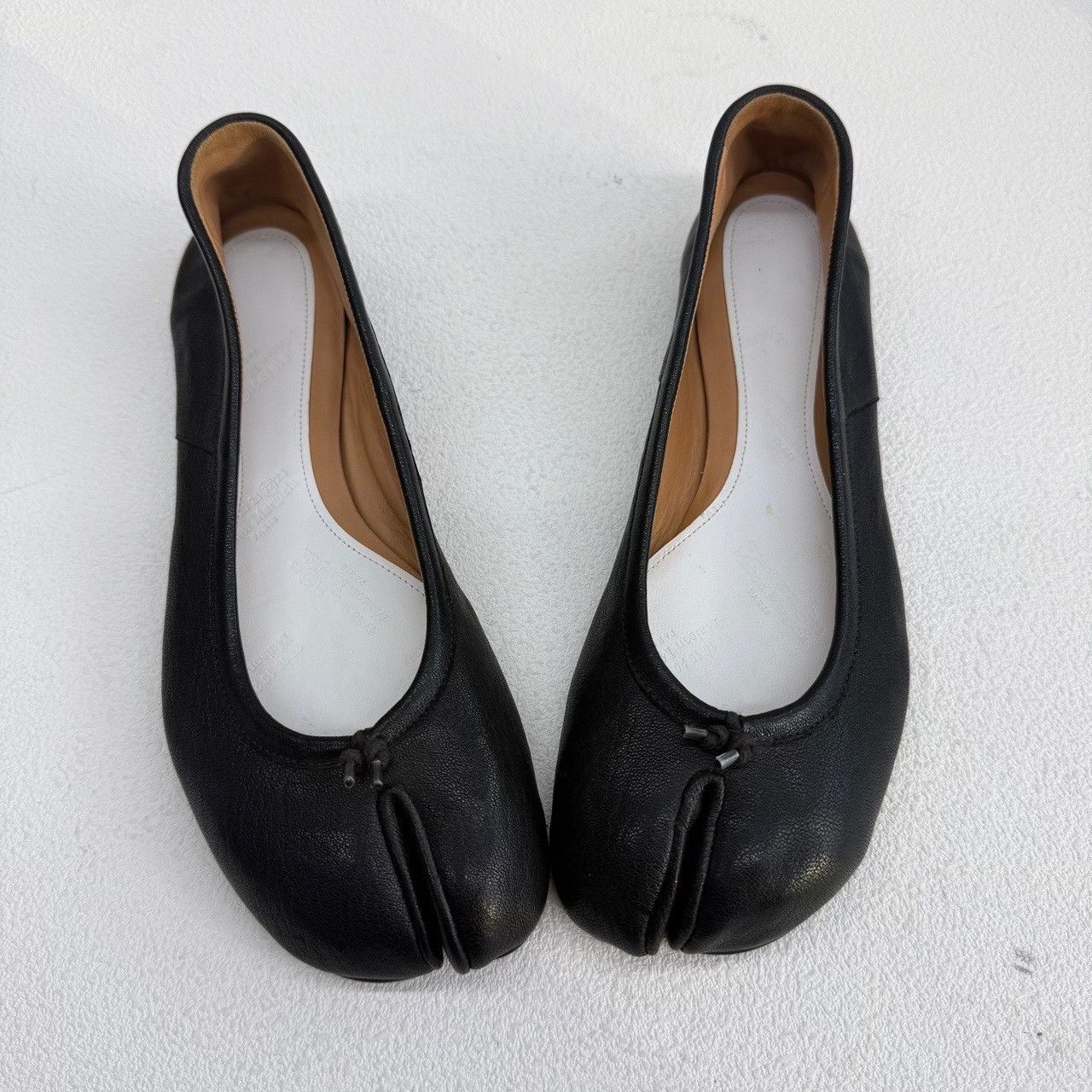 Maison Margiela Maison Margiela Black Tabi Ballet Flats Size 36 Size US 6 / IT 36 - 10 Thumbnail