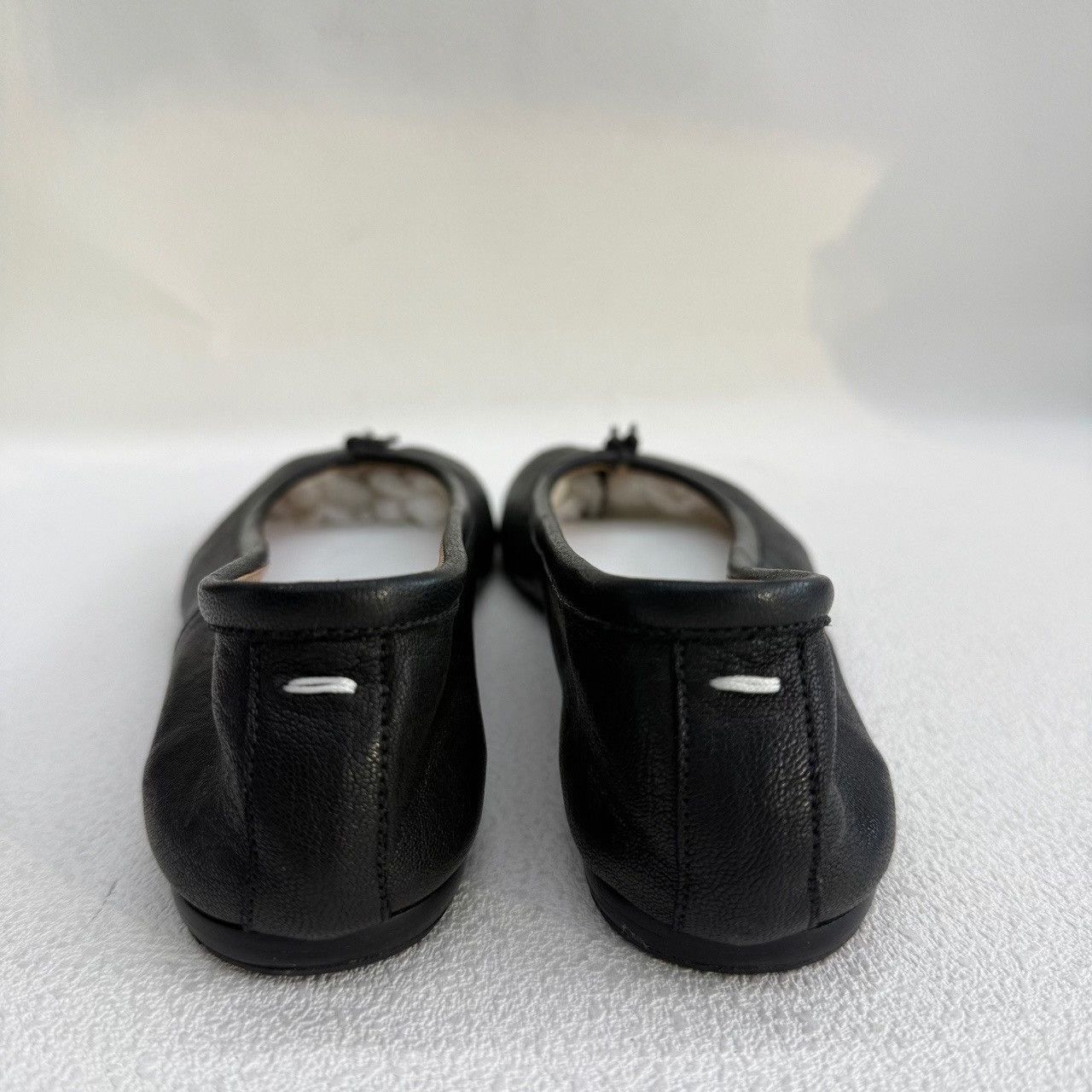 Maison Margiela Maison Margiela Black Tabi Ballet Flats Size 36 Size US 6 / IT 36 - 6 Thumbnail
