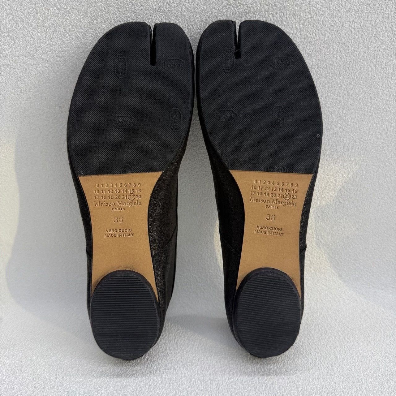 Maison Margiela Maison Margiela Black Tabi Ballet Flats Size 36 Size US 6 / IT 36 - 8 Thumbnail