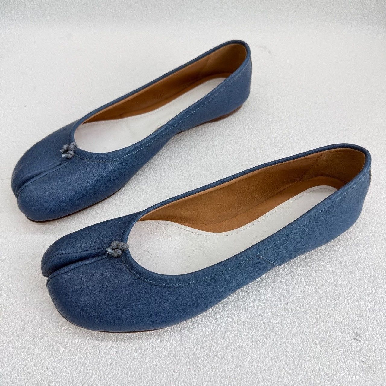 Maison Margiela Maison Margiela Blue Tabi Ballet Flats Size 37 Size US 7 / IT 37 - 2 Thumbnail