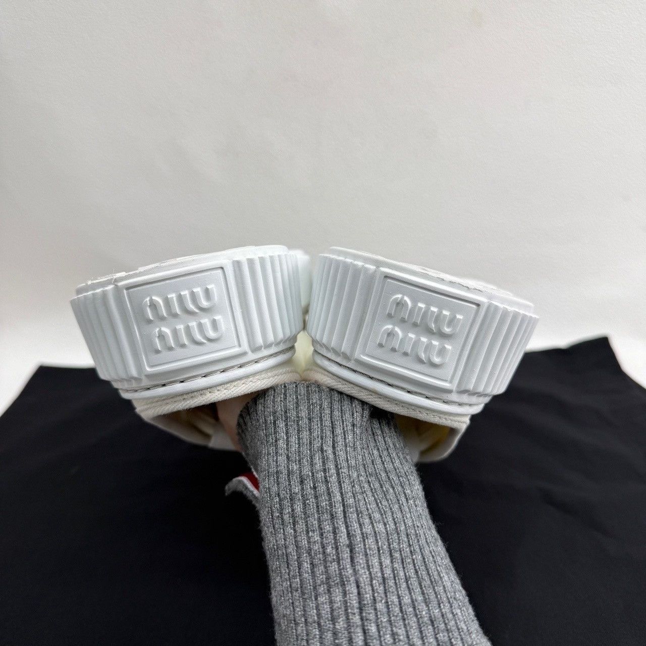 Miu Miu Miu Miu Embroidered Logo Mules Size 37.5 Size US 7.5 / IT 37.5 - 8 Thumbnail