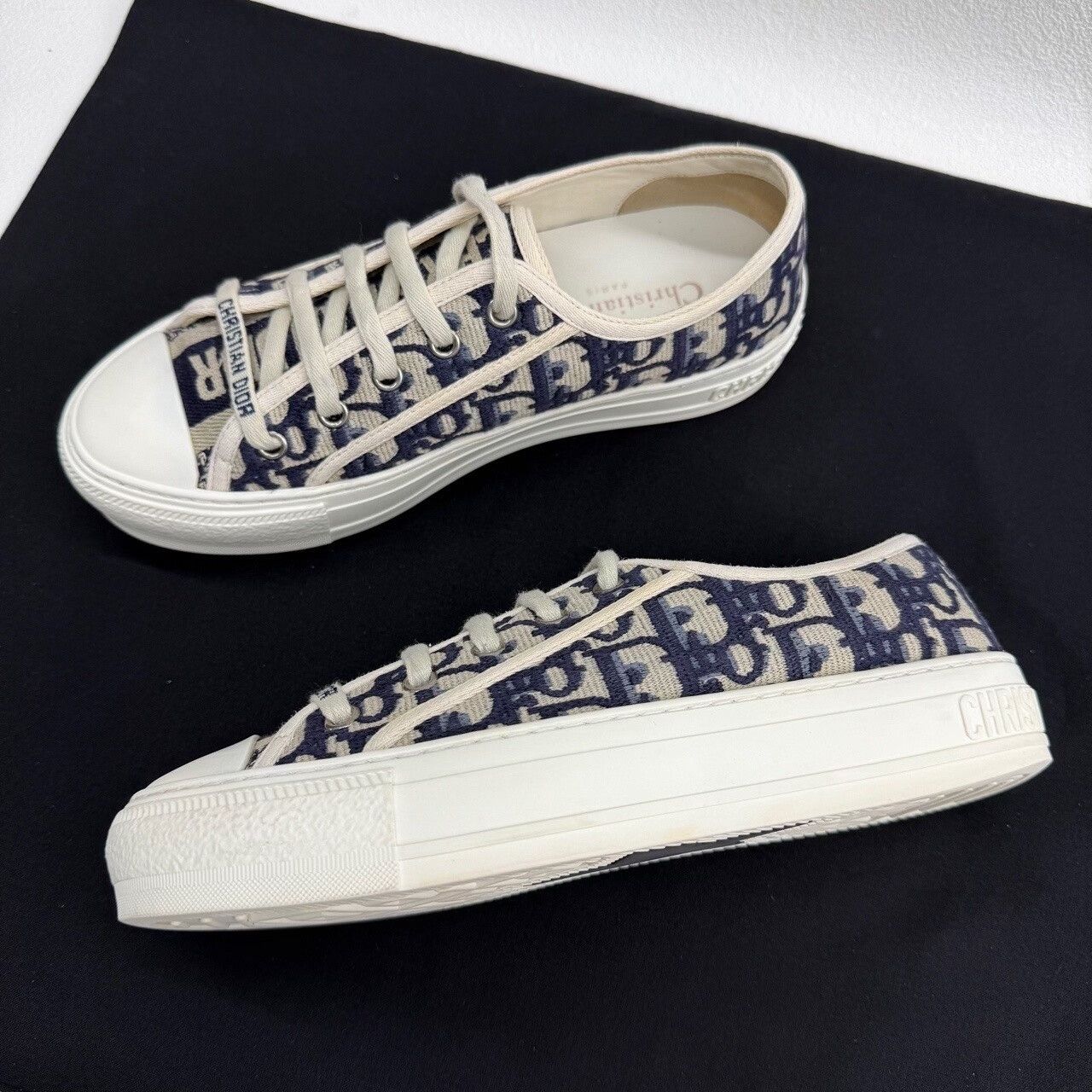 Dior Dior Oblique Walk'n'Dior Low-Top Sneakers Size 36 Size US 6 / IT 36 - 9 Thumbnail