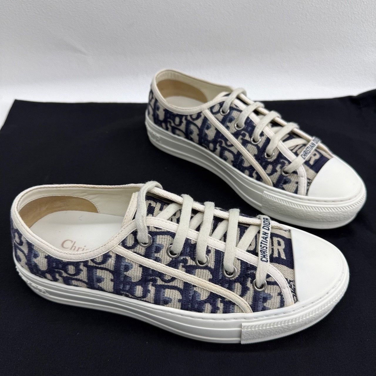 Dior Dior Oblique Walk'n'Dior Low-Top Sneakers Size 36 Size US 6 / IT 36 - 4 Thumbnail