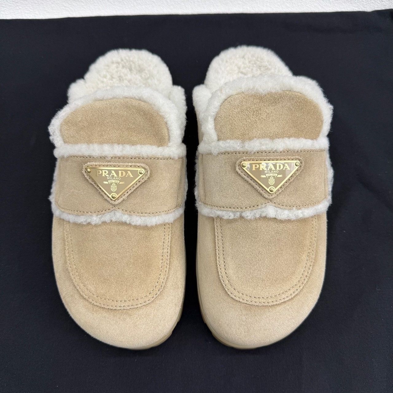 Prada Prada Logo Plaque Shearling Slip Ons Size 36 Size US 6 / IT 36 - 3 Thumbnail