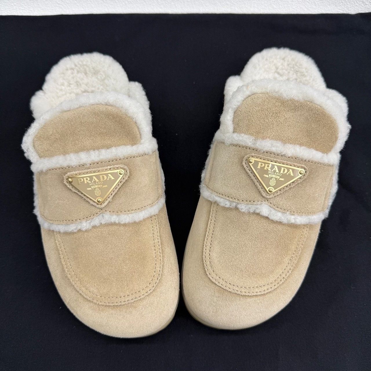 Prada Prada Logo Plaque Shearling Slip Ons Size 36 Size US 6 / IT 36 - 10 Thumbnail