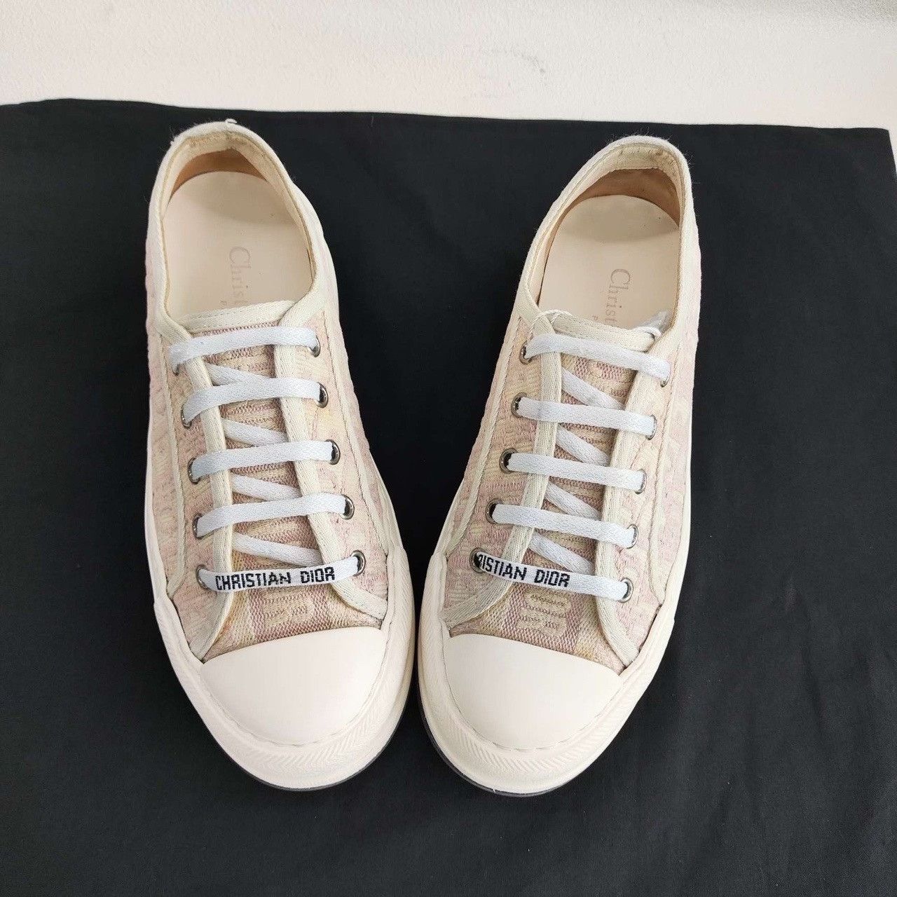 Dior Dior Pink Oblique Walk'n'Dior Sneakers Size 37 Size US 7 / IT 37 - 10 Thumbnail