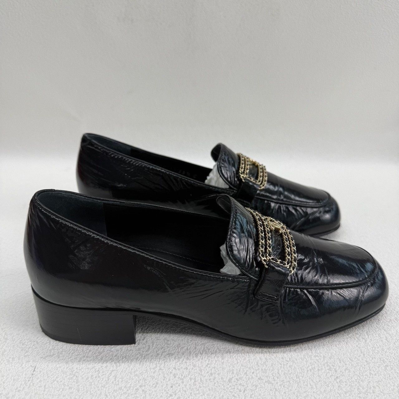 Chanel Chanel Black Chain Loafers Size 35.5 Size US 5.5 / IT 35.5 - 5 Thumbnail