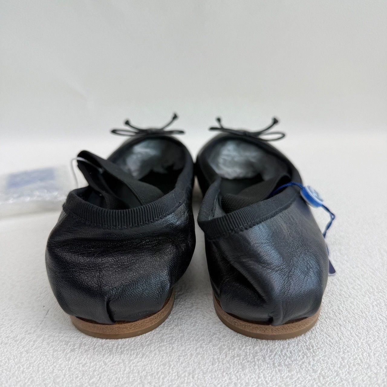 Miu Miu Miu Miu Bow Ballet Flats Size 36.5 Size US 6.5 / IT 36.5 - 6 Thumbnail