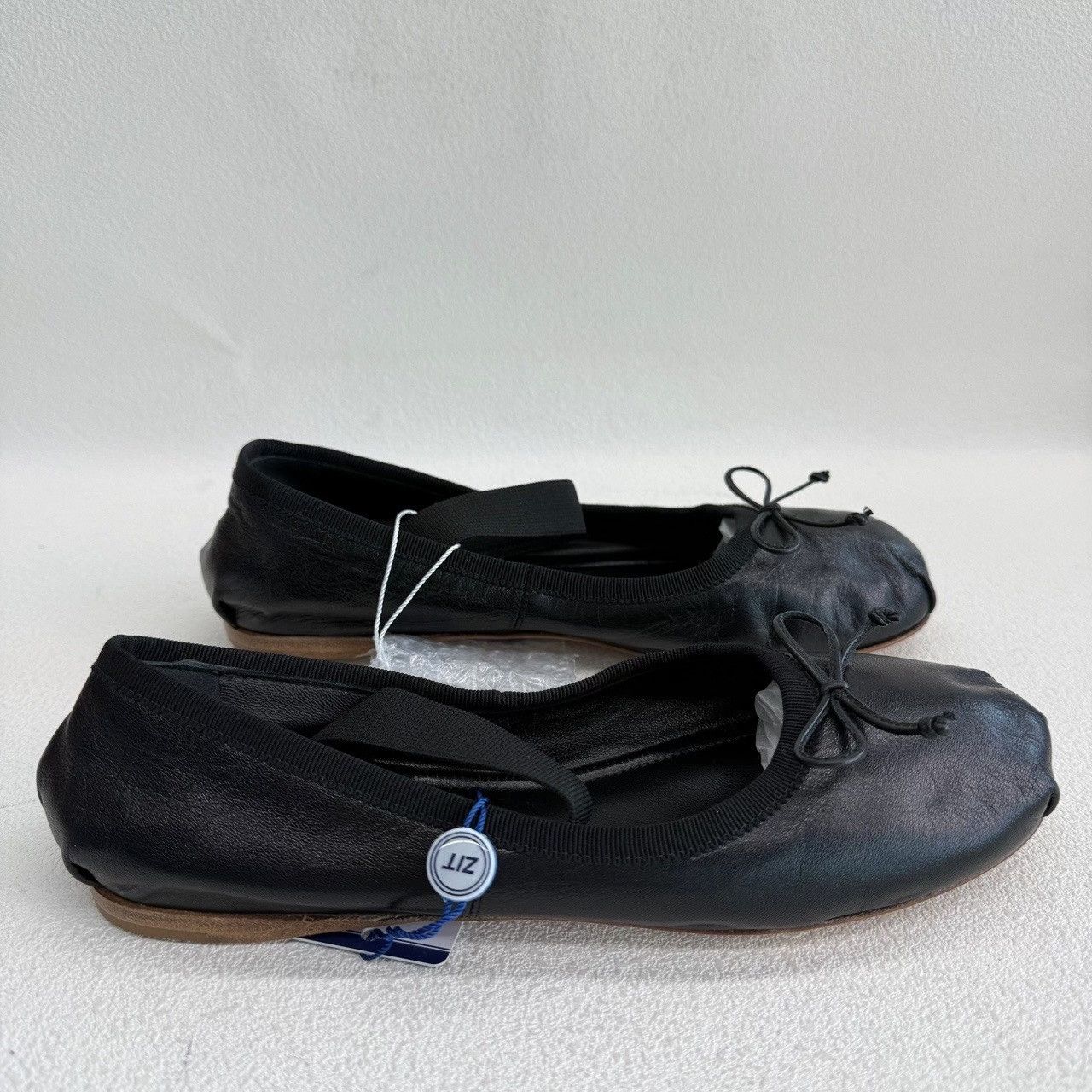 Miu Miu Miu Miu Bow Ballet Flats Size 36.5 Size US 6.5 / IT 36.5 - 5 Thumbnail