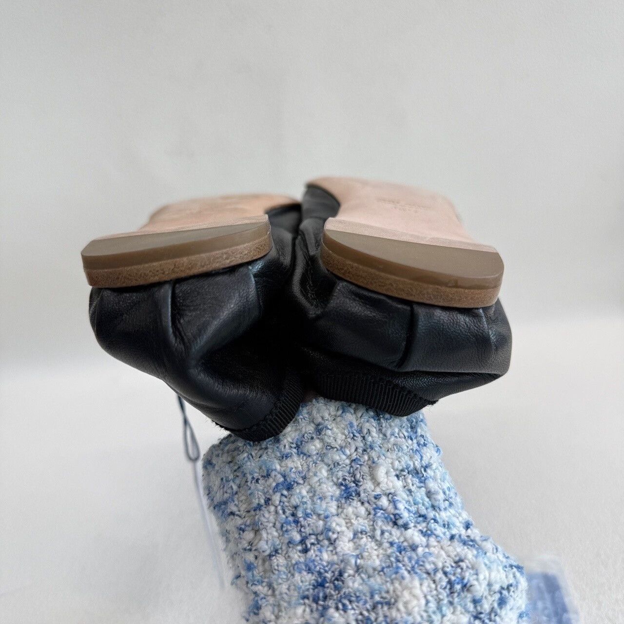 Miu Miu Miu Miu Bow Ballet Flats Size 36.5 Size US 6.5 / IT 36.5 - 7 Thumbnail
