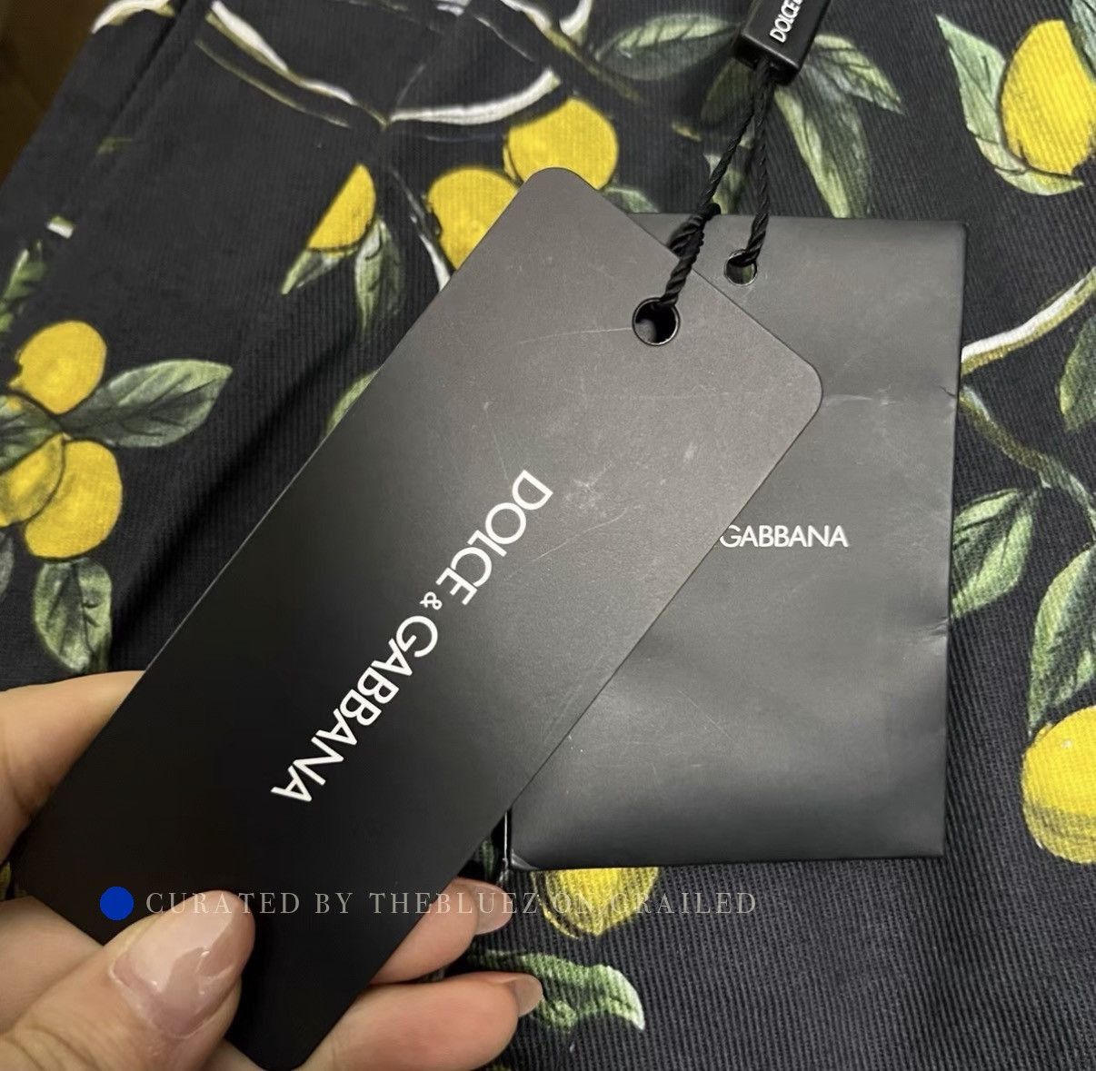Dolce & Gabbana All-Over Botanical Print Black Shorts Size US 30 / EU 46 - 3 Thumbnail