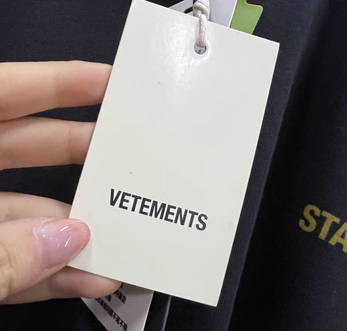 Vetements Black Logo Print Short Sleeve T-Shirt Size US XS / EU 42 / 0 - 5 Thumbnail