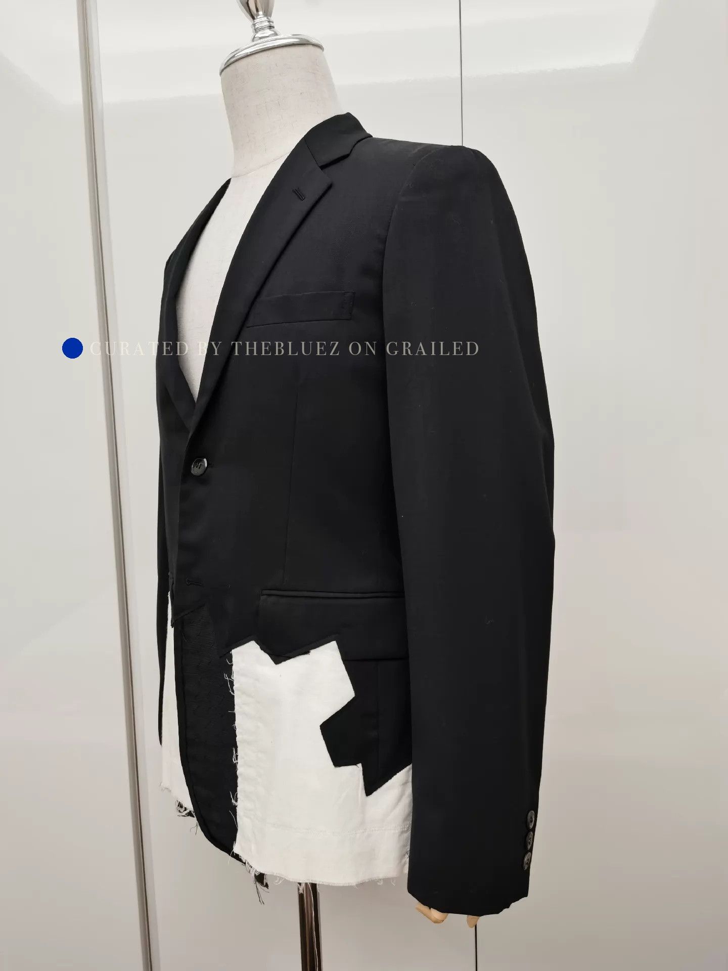 Comme des Garcons Sleek Black Runway Blazer in Size M Size US M / EU 48-50 / 2 - 3 Thumbnail
