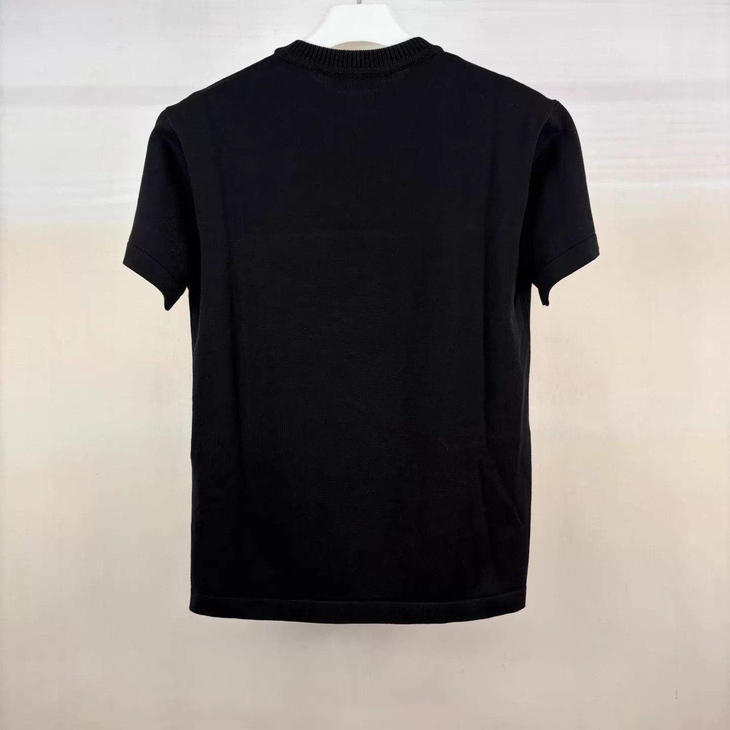Louis Vuitton Pin-Embroidered Logo Short Sleeve Tee Size US XS / EU 42 / 0 - 2 Thumbnail