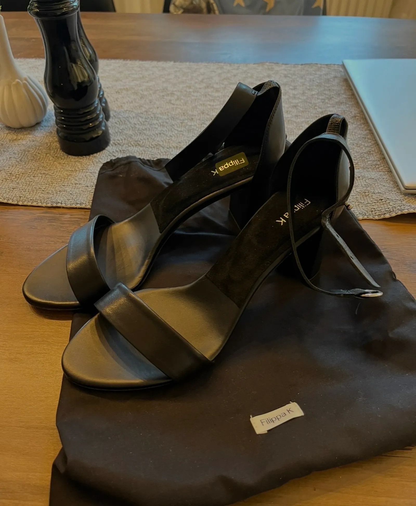 Filippa K Filippa K Sandals Size US 7 / IT 37 - 2 Thumbnail