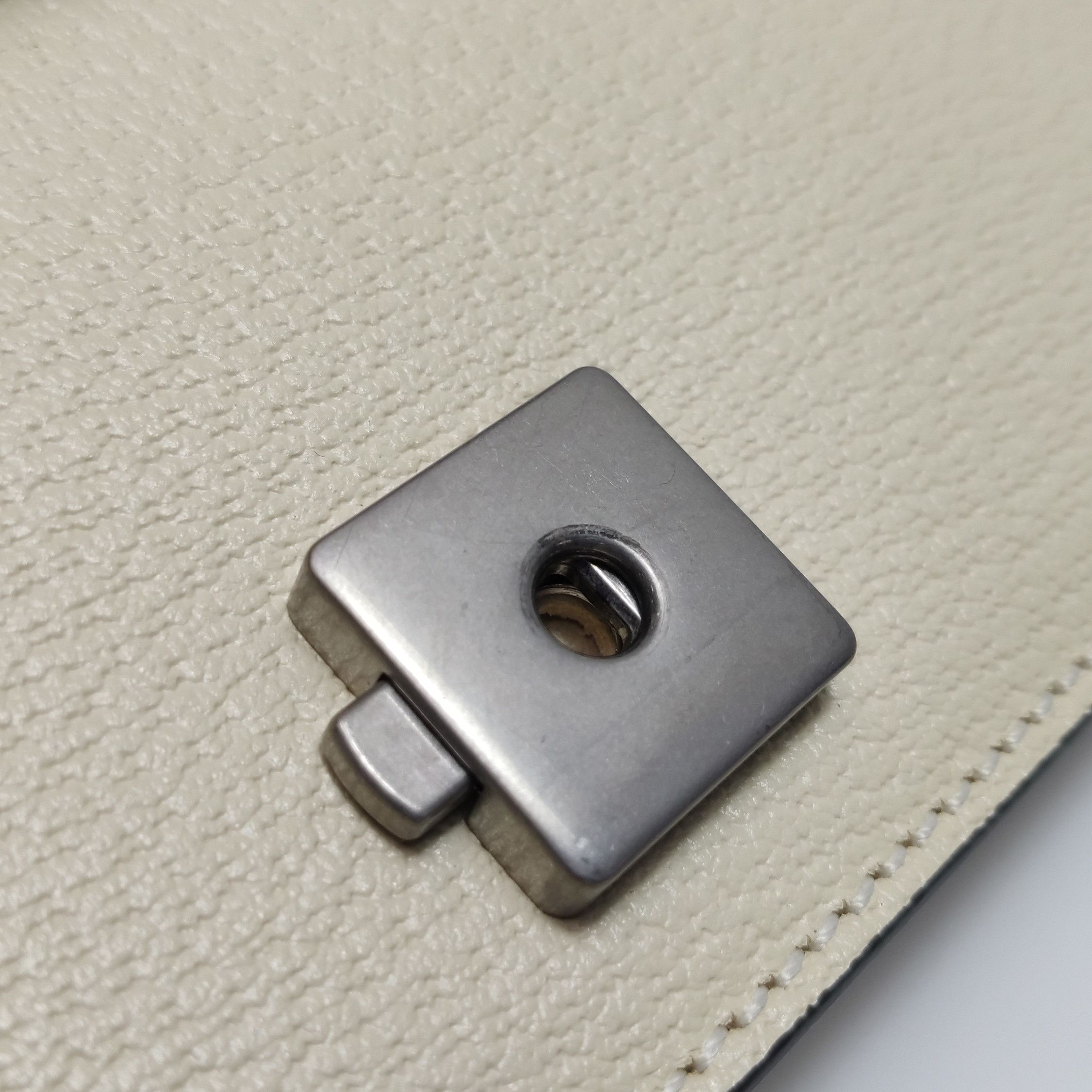 Gucci Gucci Women os Shoulder Bags Size ONE SIZE - 10 Thumbnail