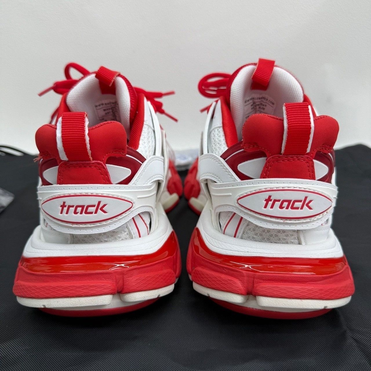 Balenciaga Balenciaga Track Low-Top Sneakers White Red Size 36 Size US 6 / IT 36 - 6 Thumbnail