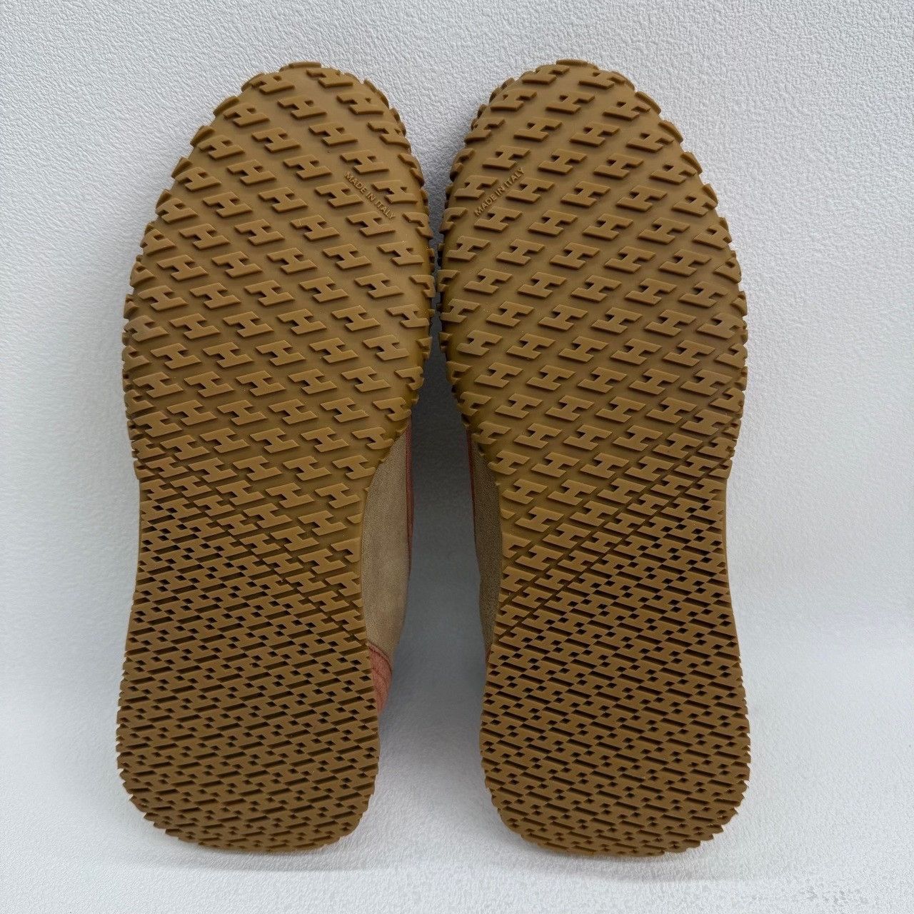 Hermes Hermes Jet Suede Sneakers Size 36 Size US 5 / IT 35 - 8 Thumbnail