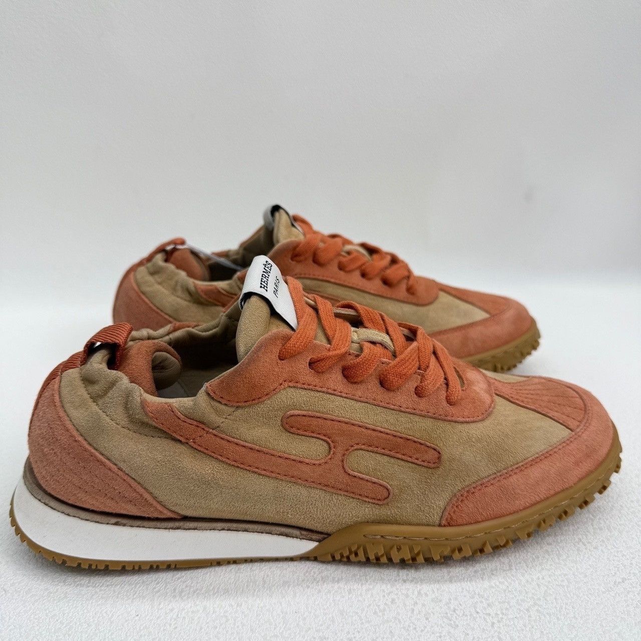 Hermes Hermes Jet Suede Sneakers Size 36 Size US 5 / IT 35 - 5 Thumbnail