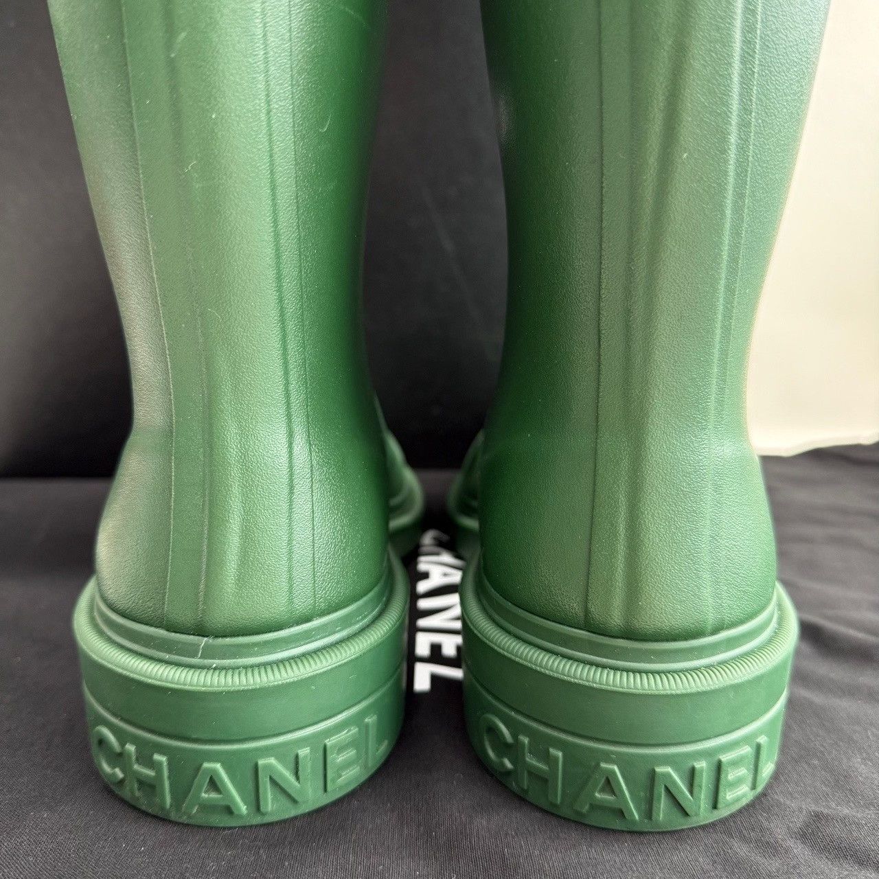 Chanel Chanel Logo Green Rain Boots Size 37 Size US 6 / IT 36 - 8 Thumbnail
