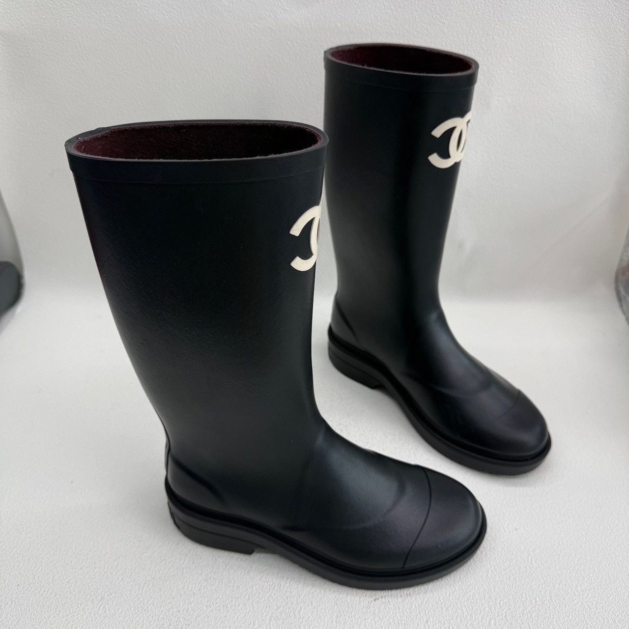 Chanel Chanel Logo Rubber Boots Size 36 Size US 5 / IT 35 - 4 Thumbnail