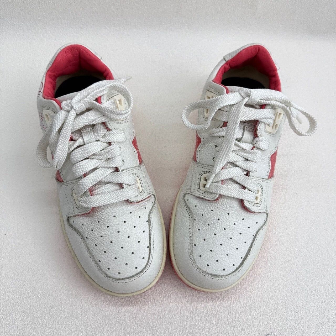 Acne Studios Acne Studios Pink Leather Low-Top Sneakers Size 36 Size US 6 / IT 36 - 9 Thumbnail