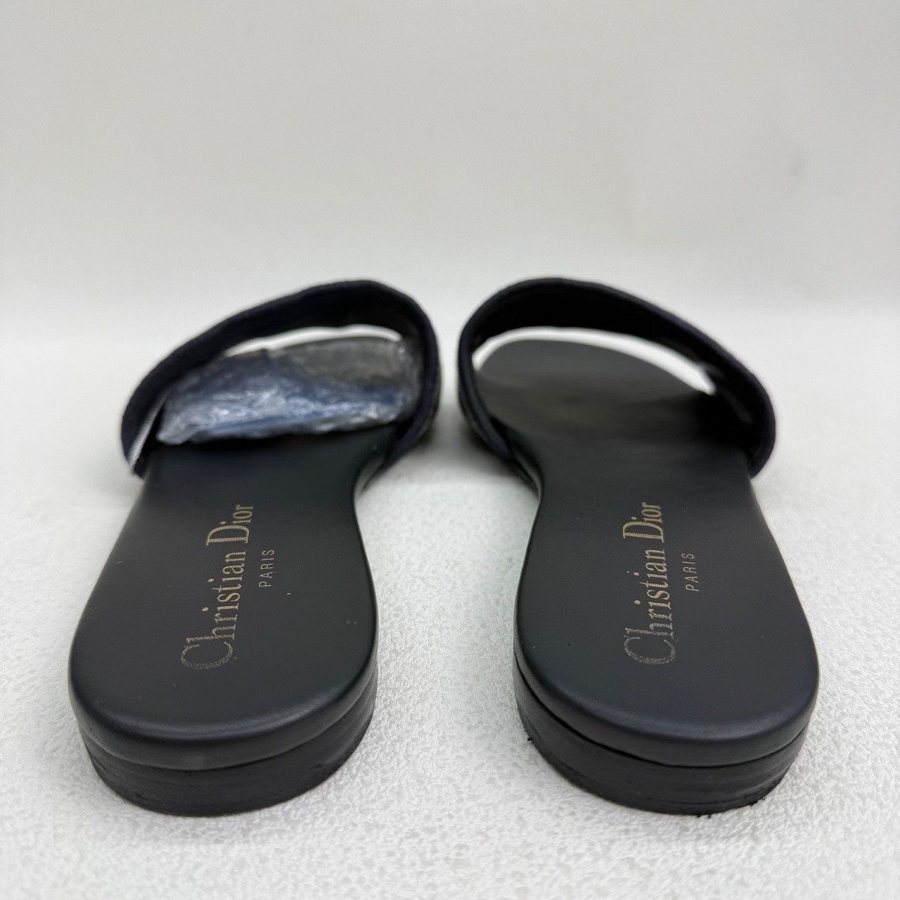 Dior Dior Dway Embroidered Slides Size 35.5 Size US 5.5 / IT 35.5 - 6 Thumbnail