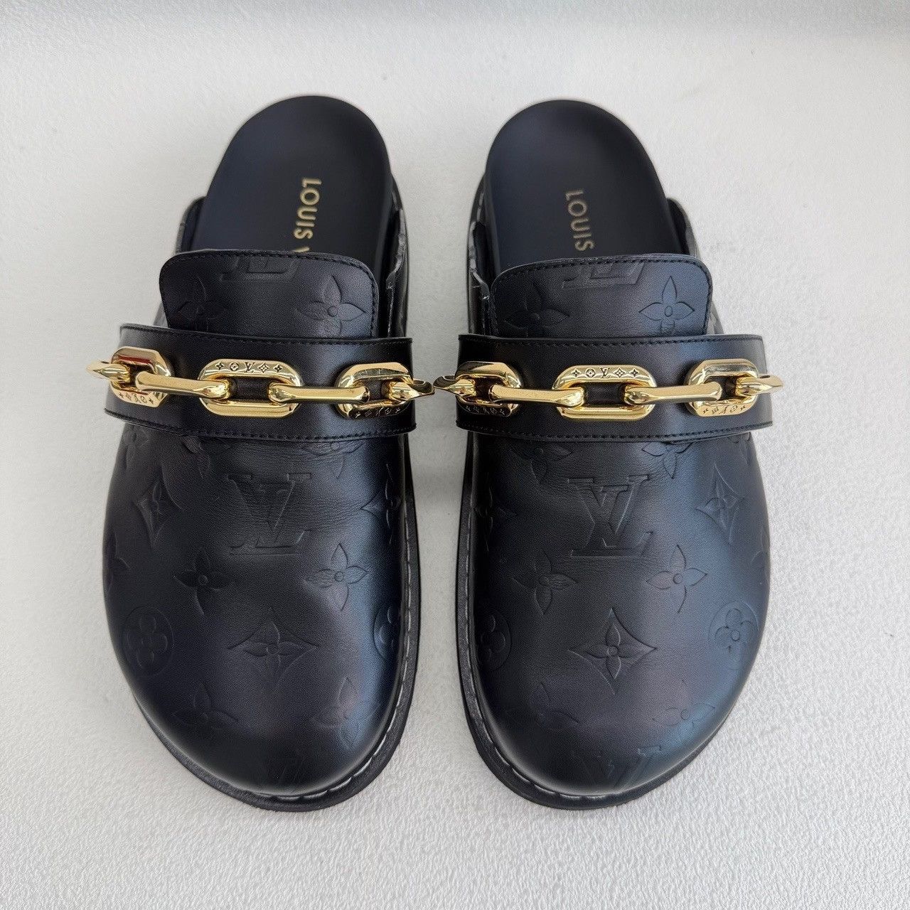 Louis Vuitton Louis Vuitton Monogram Leather Mules Size 37 Size US 7 / IT 37 - 3 Thumbnail