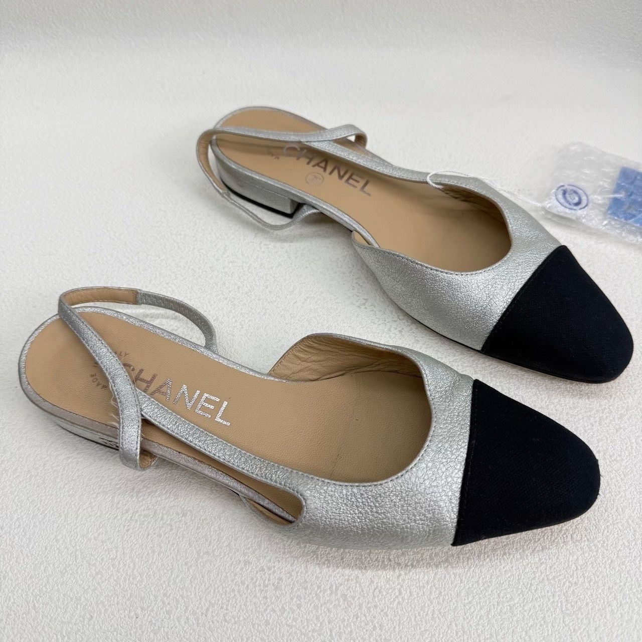Chanel Chanel Metallic Slingback Flats Size 36 Size US 6 / IT 36 - 4 Thumbnail