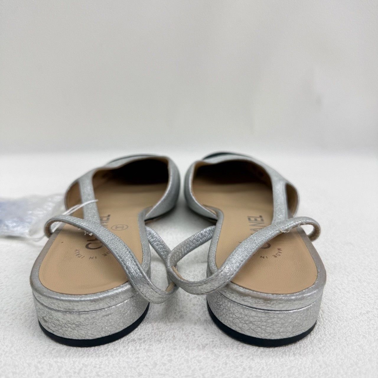 Chanel Chanel Metallic Slingback Flats Size 36 Size US 6 / IT 36 - 8 Thumbnail