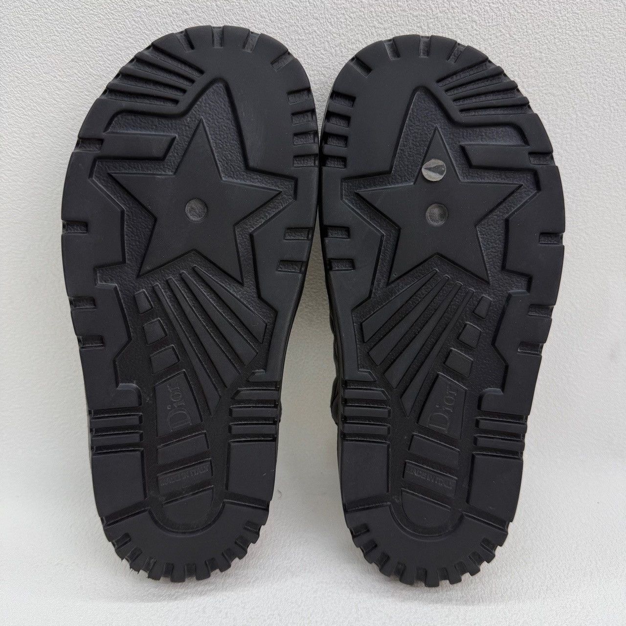 Dior Dior Dtwist Quilted Leather Sandals Size 35.5 Size US 5.5 / IT 35.5 - 9 Thumbnail