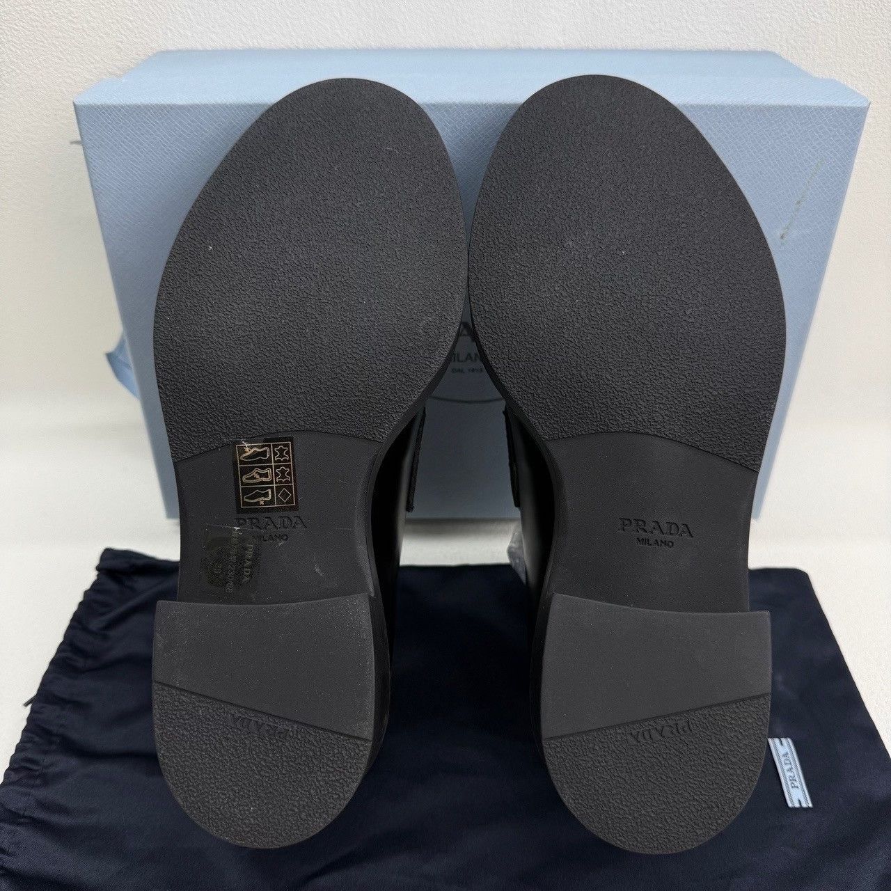 Prada Prada Black Leather Loafers Size 36 Size US 6 / IT 36 - 10 Thumbnail