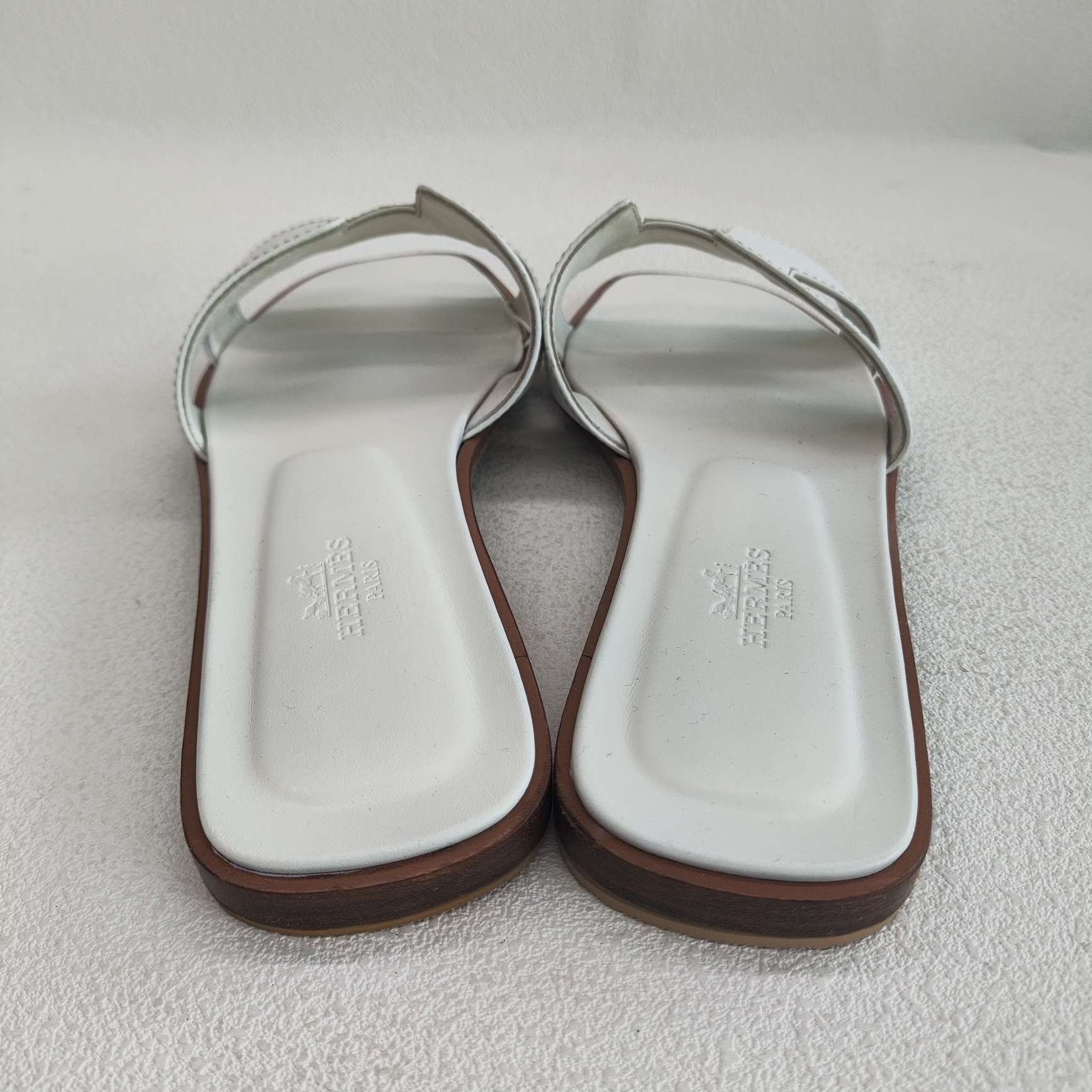 Hermes Hermès Oran Sandals Size 37.5 Size US 7.5 / IT 37.5 - 6 Thumbnail