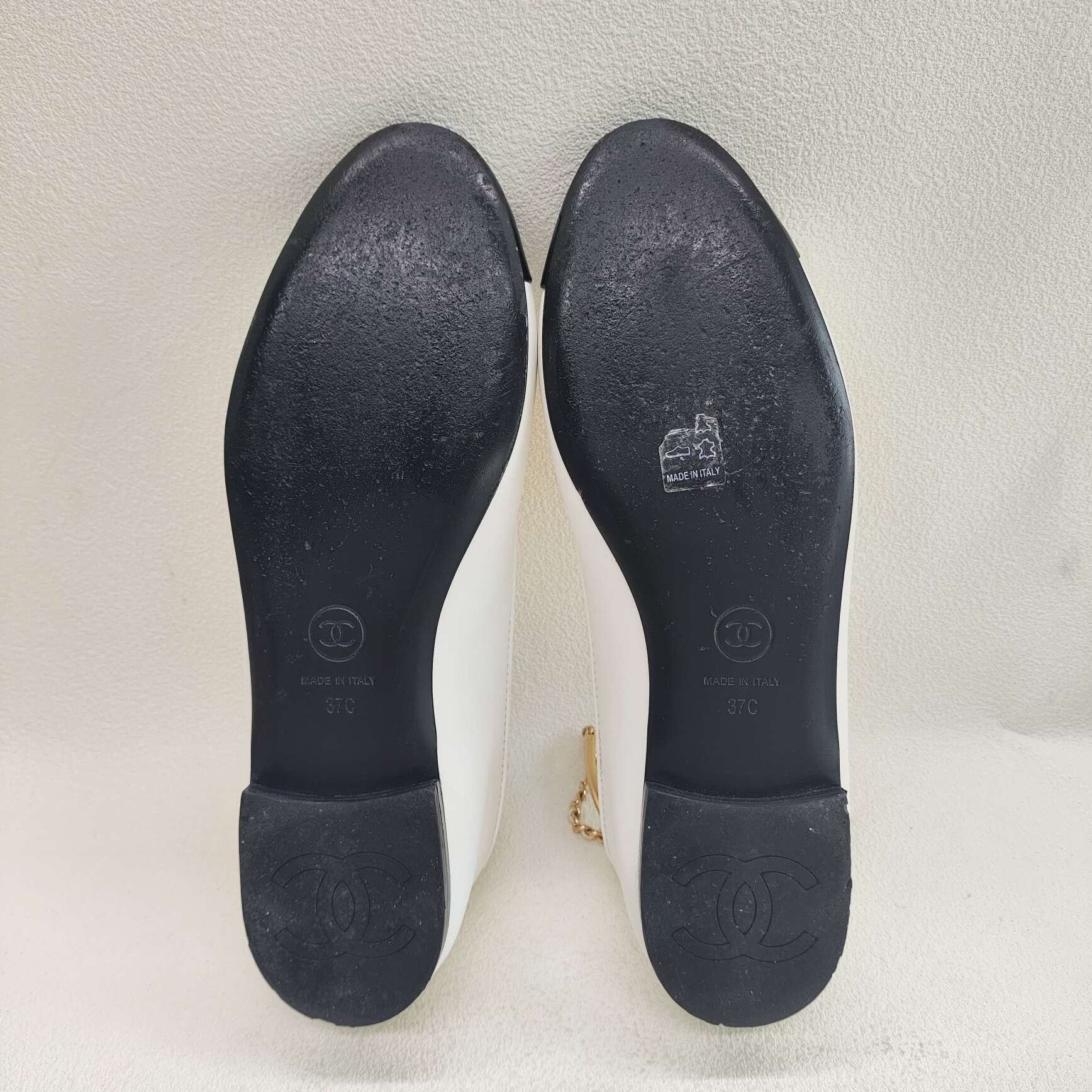 Chanel Chanel White Black Chain Ballet Flats Size 37 Size US 7 / IT 37 - 8 Thumbnail